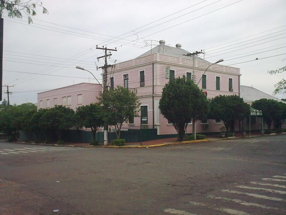 Hotel Brasil Cerro Largo ภายนอก รูปภาพ
